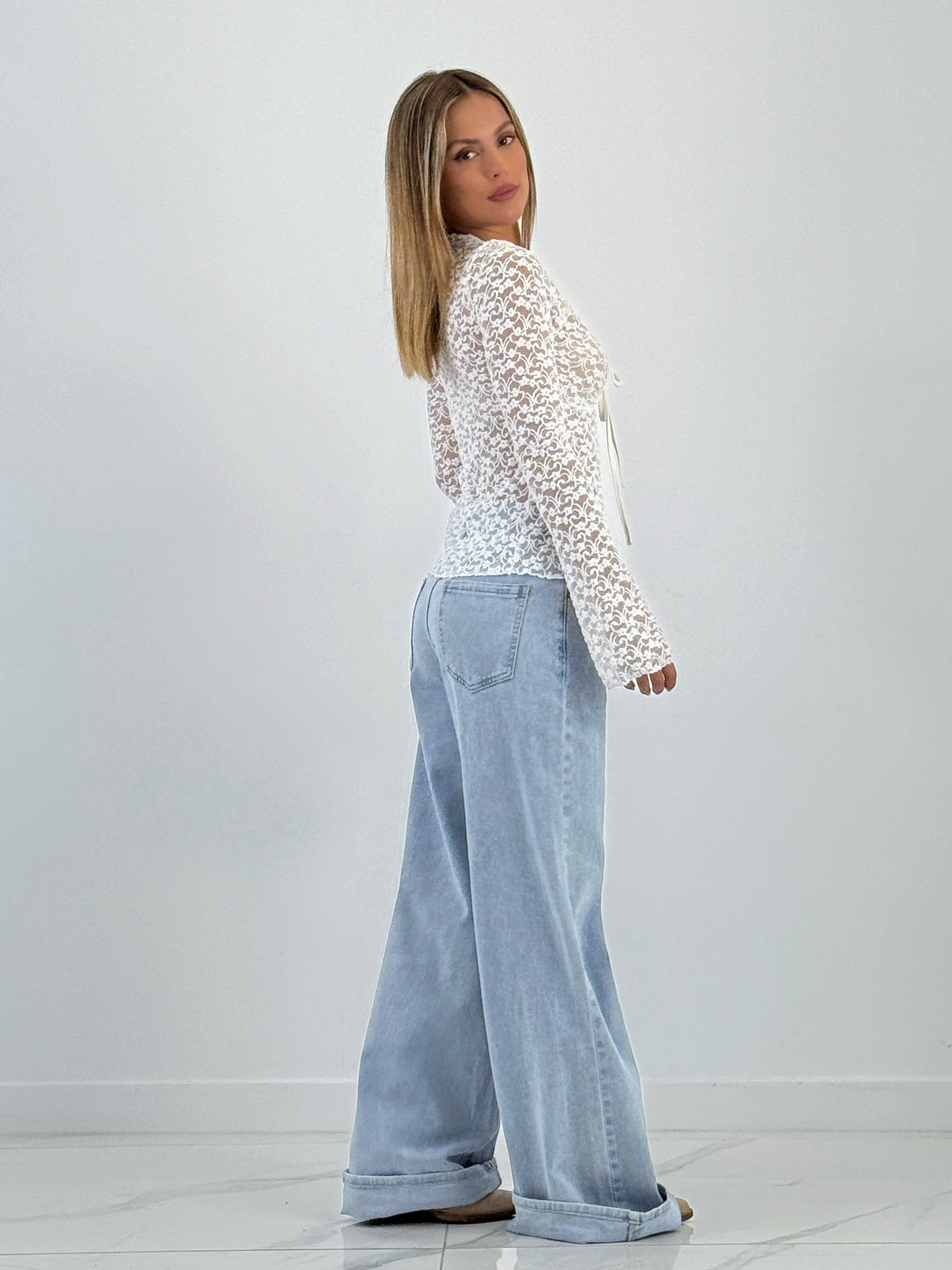 Camisa lazada encaje terciopelo