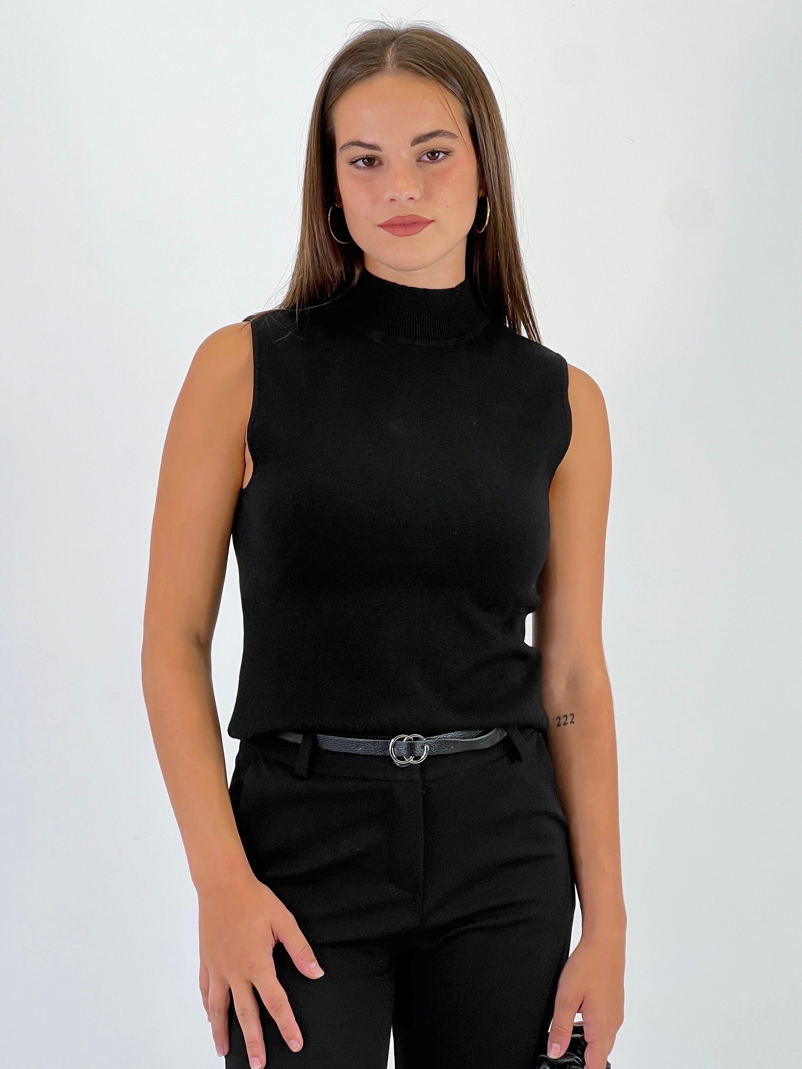 Top cuello subido manga sisa