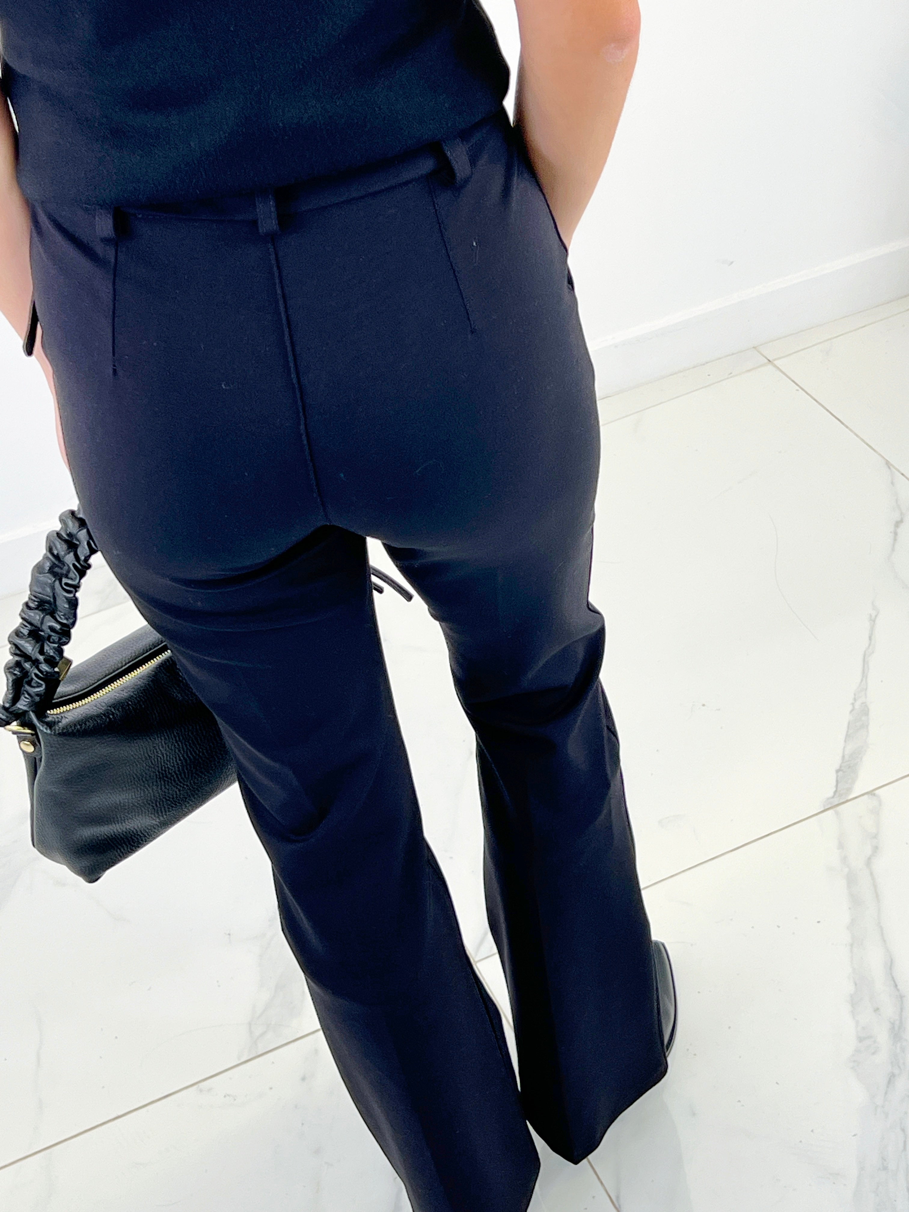 Pantalón punto roma flare