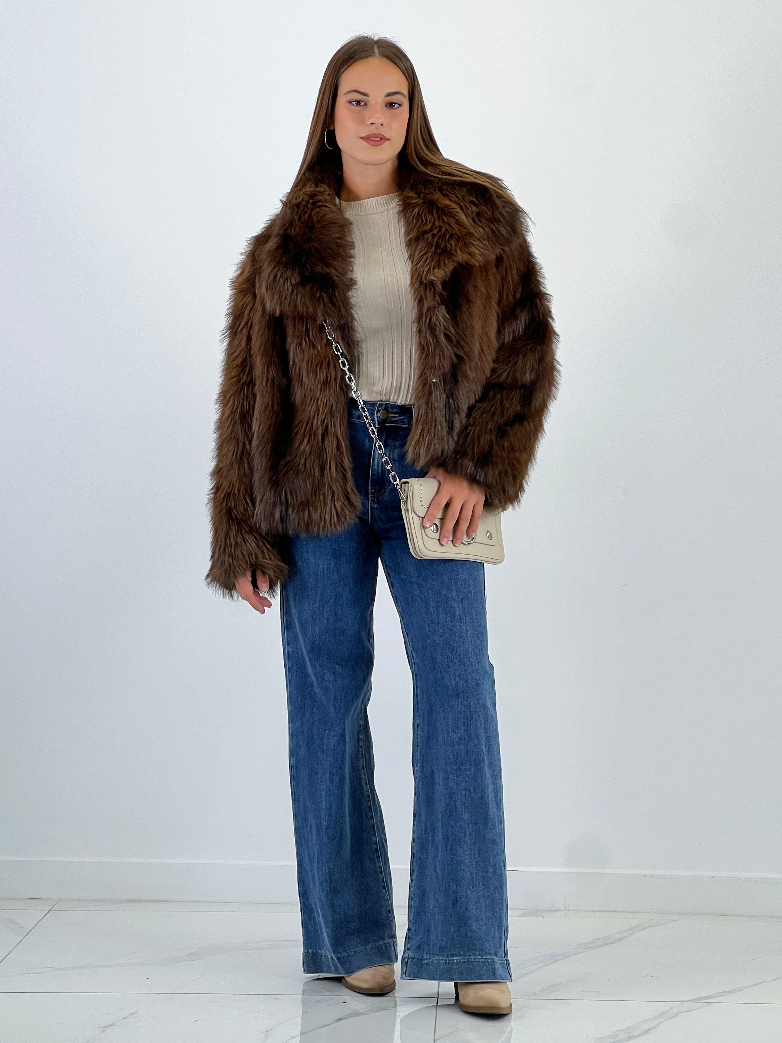 Chaqueta pelo cuello solapa