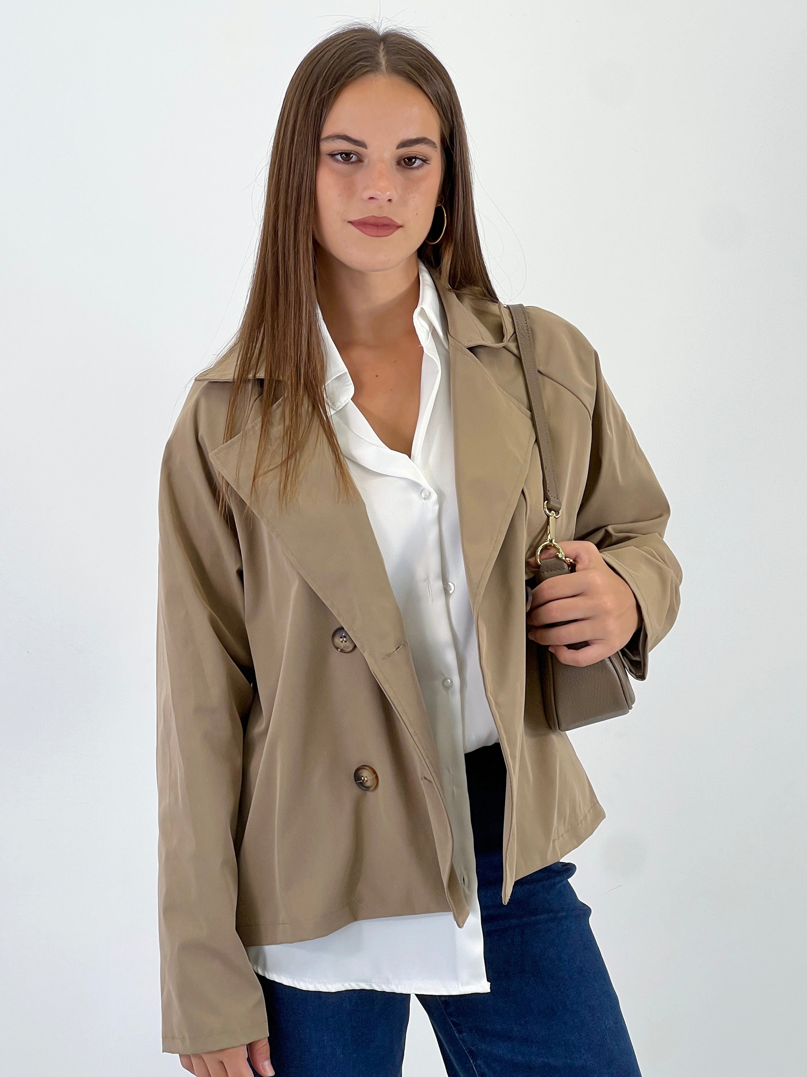 Gabardina trench corta