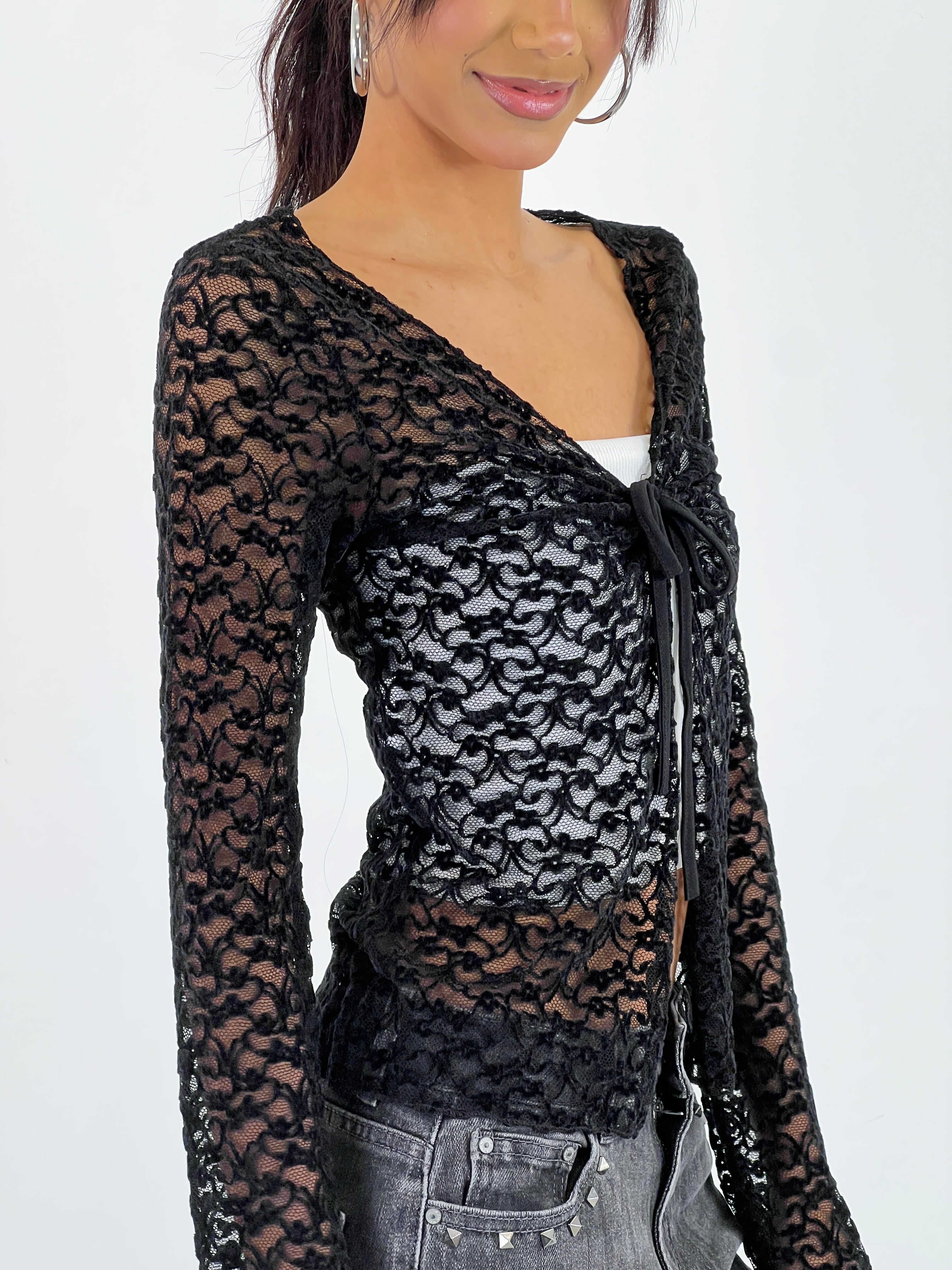 Camisa lazada encaje terciopelo