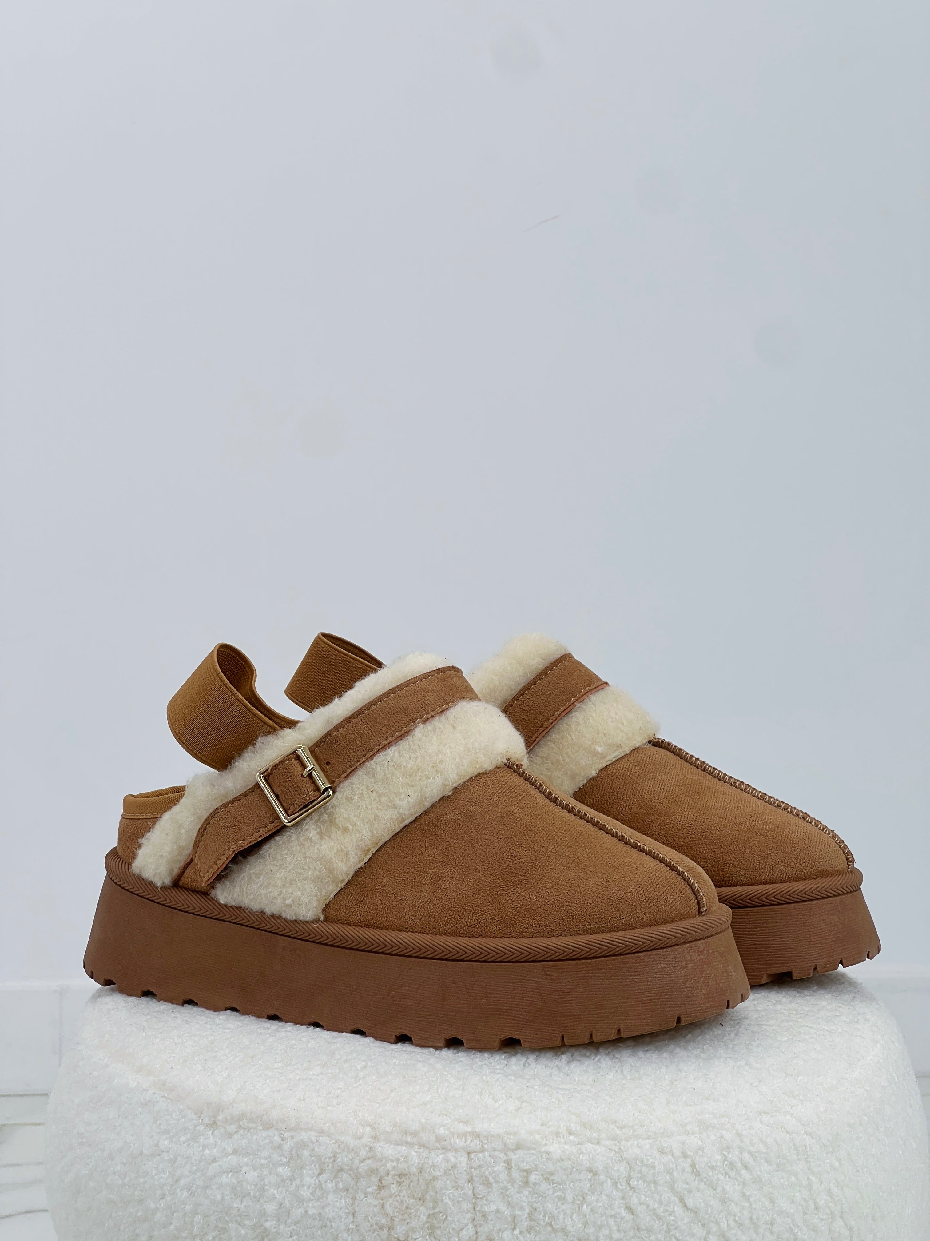 Zueco plataforma borreguito