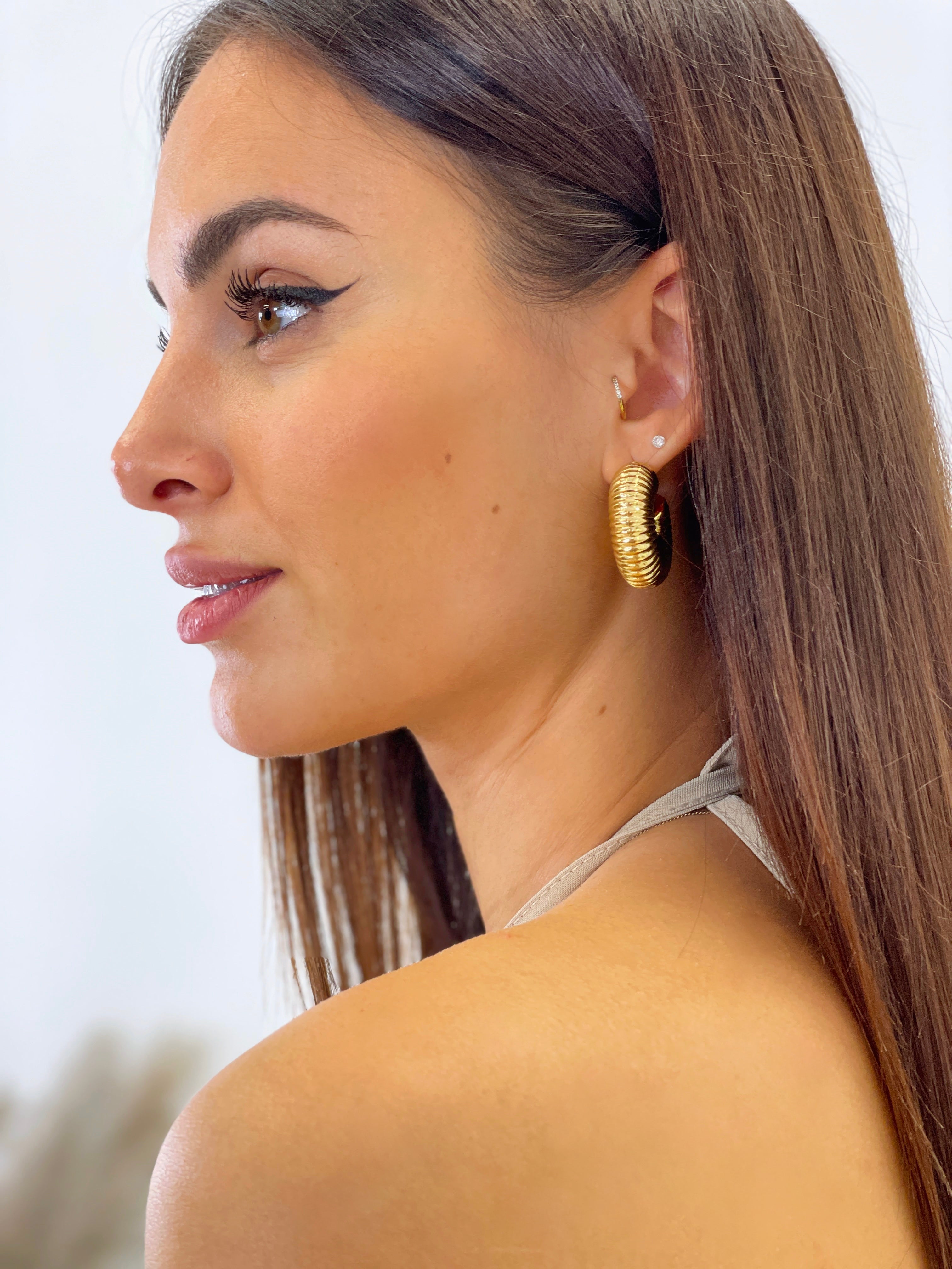 Brincos de argola caracol do mar