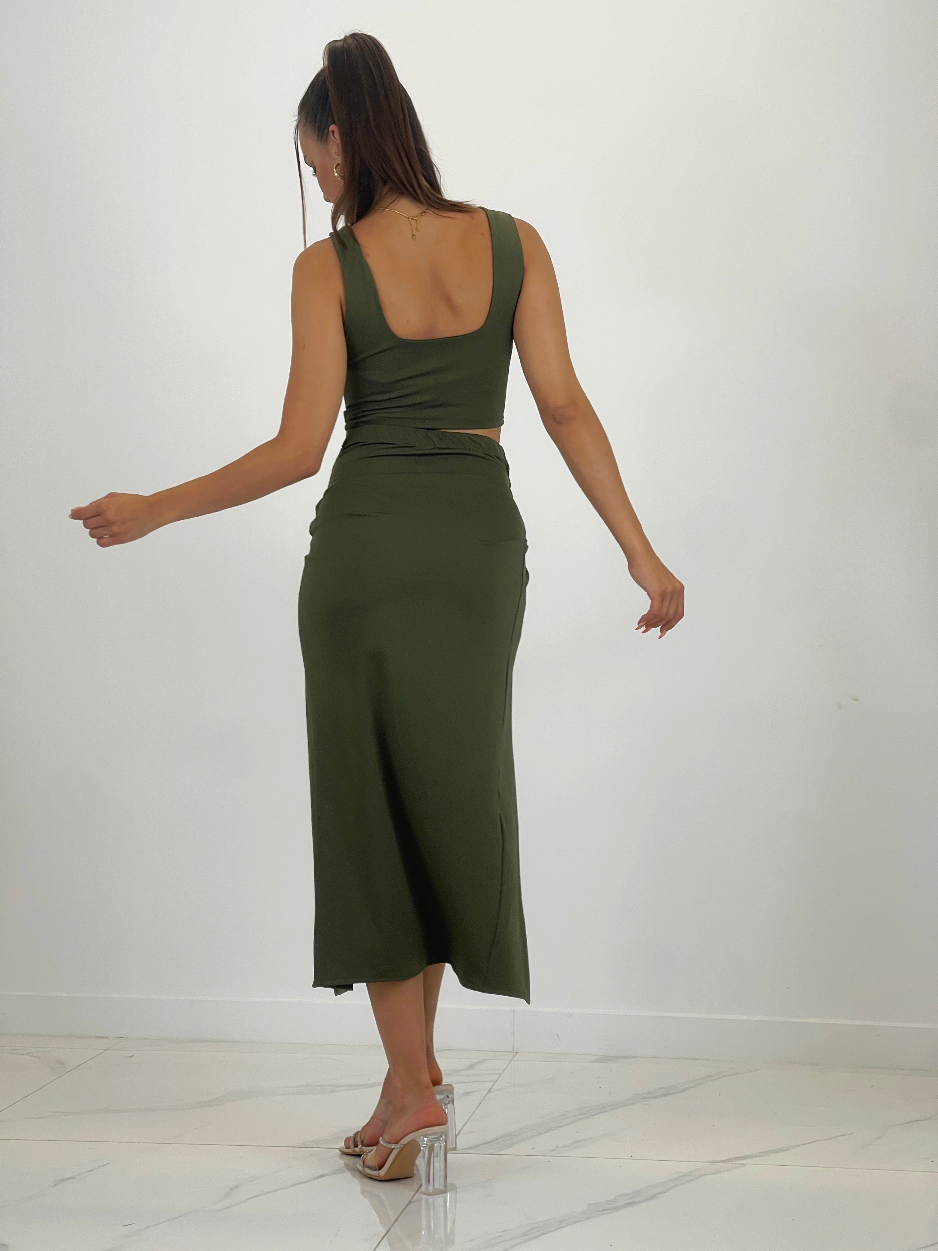 Conjunto top y falda Capri