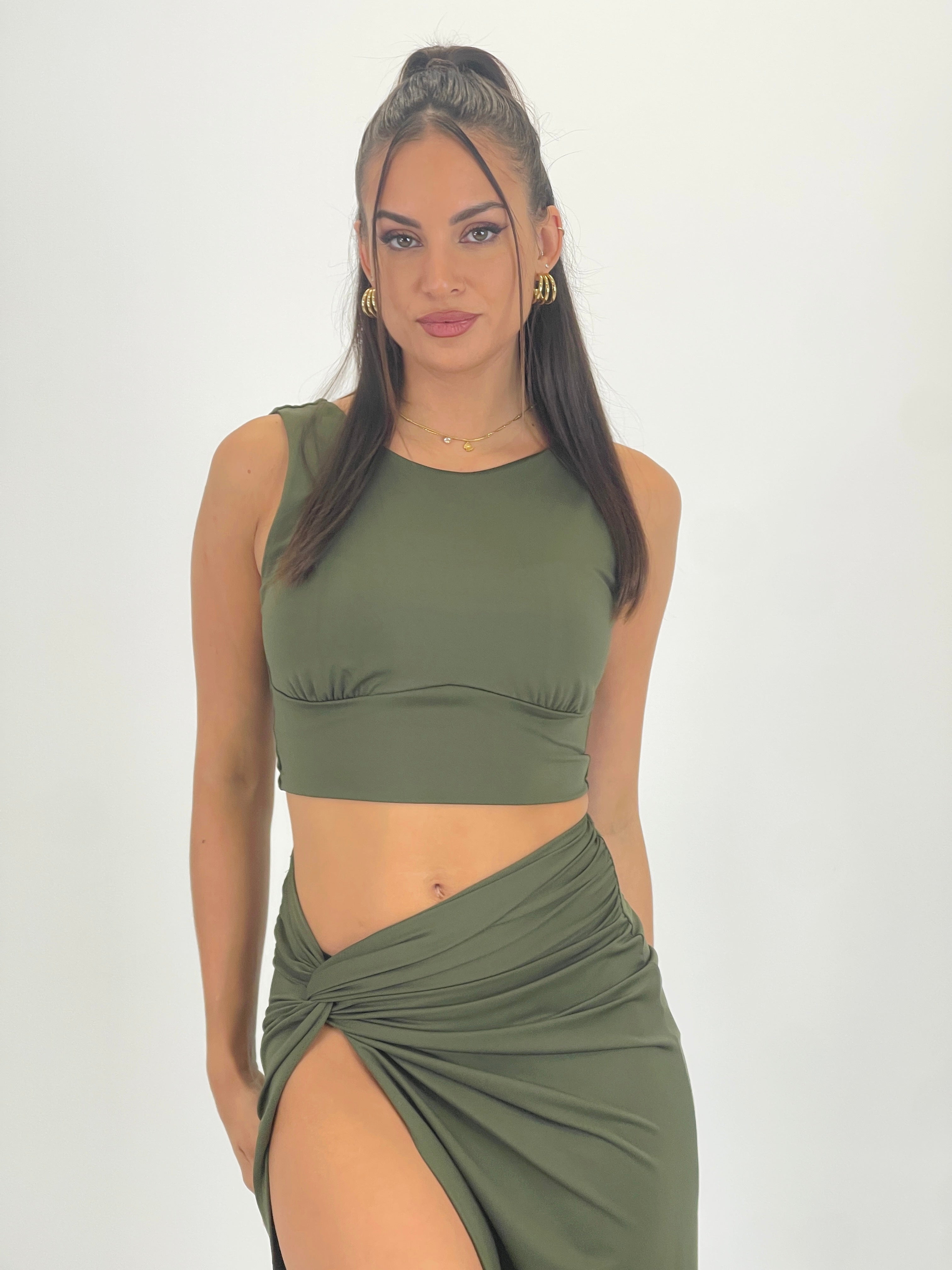 Conjunto top y falda Capri