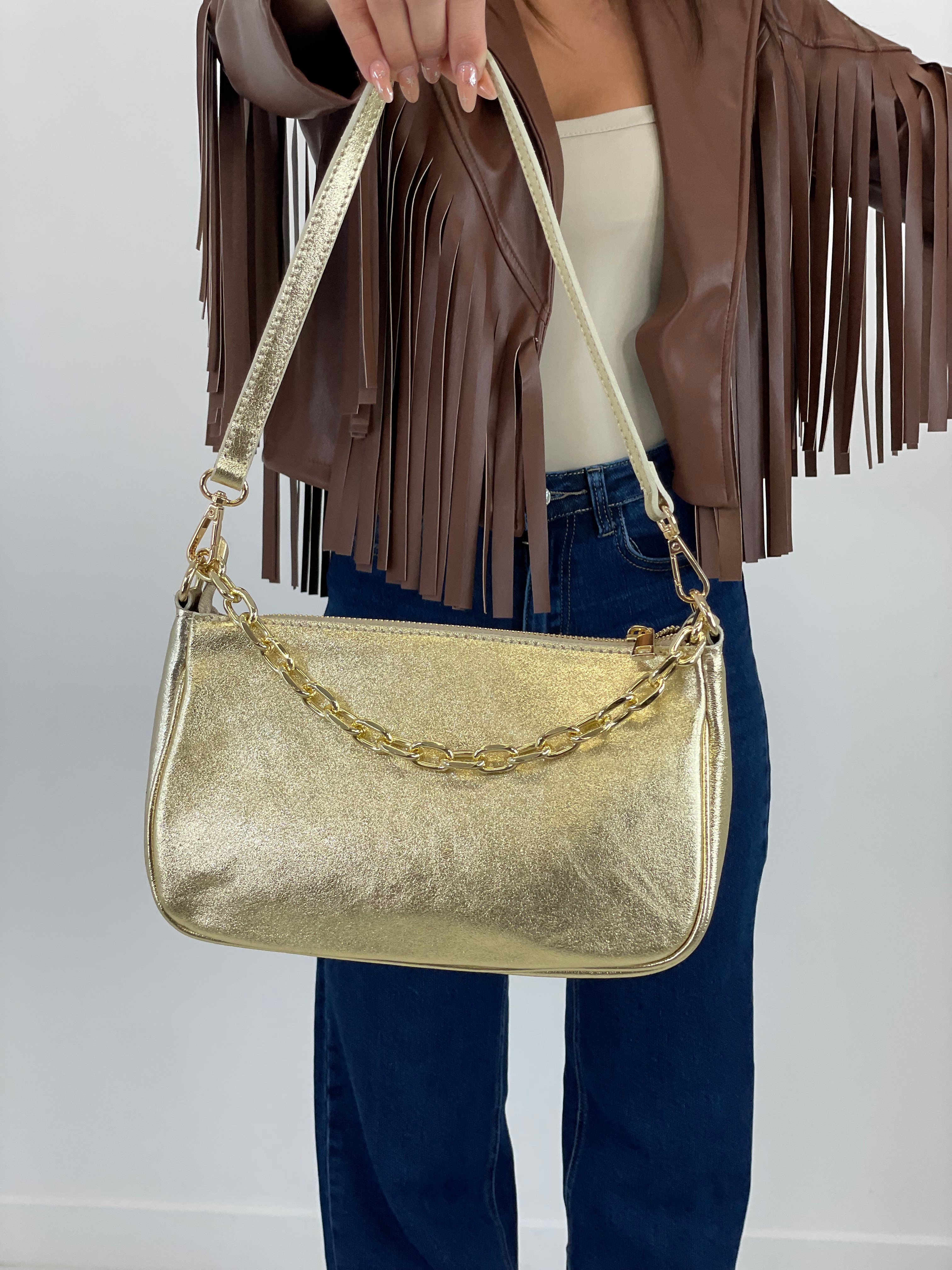 Bolso flap cadena