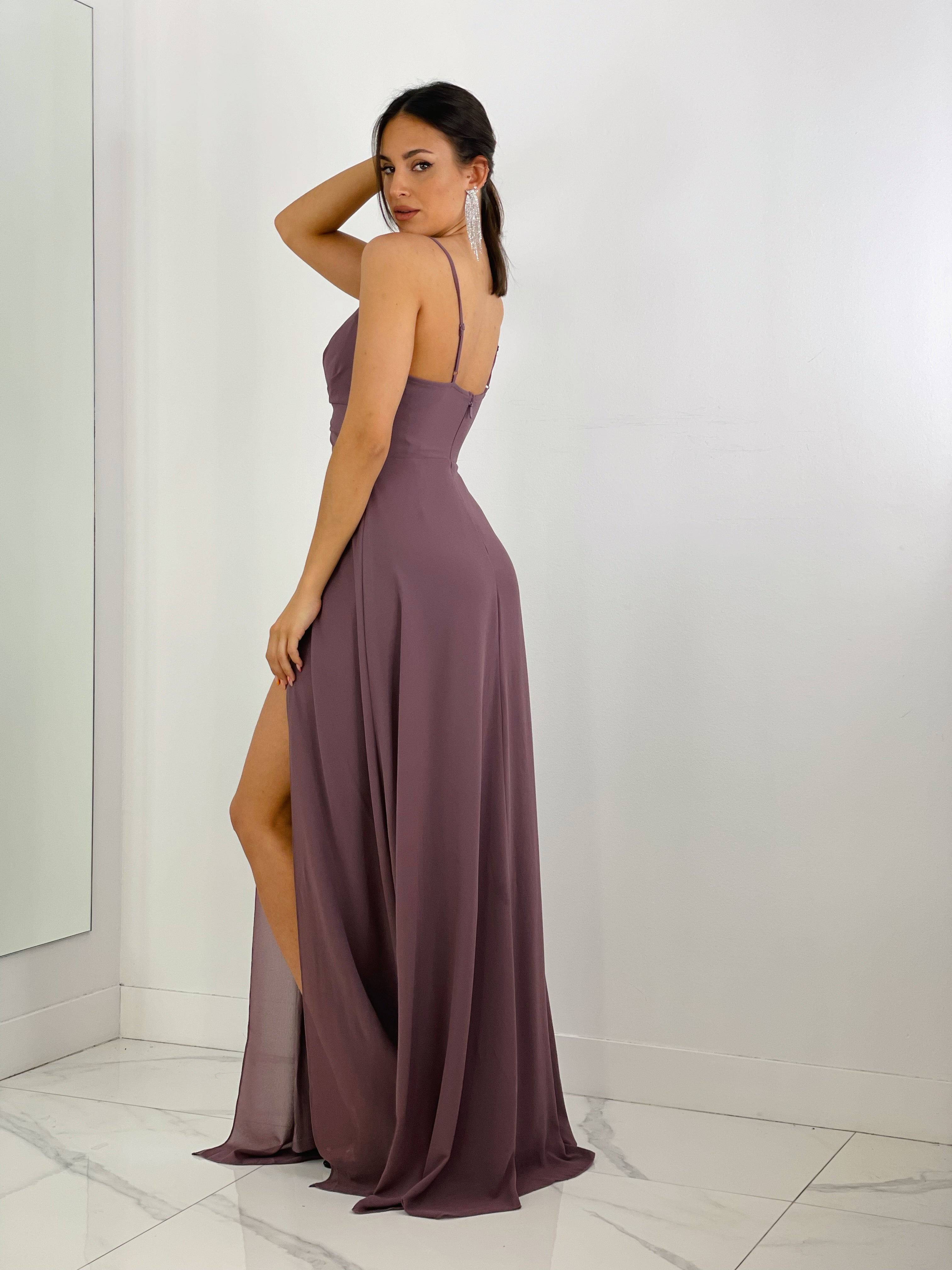 Vestido ceremonia escote v con corte malva | Zebra&Maduixa