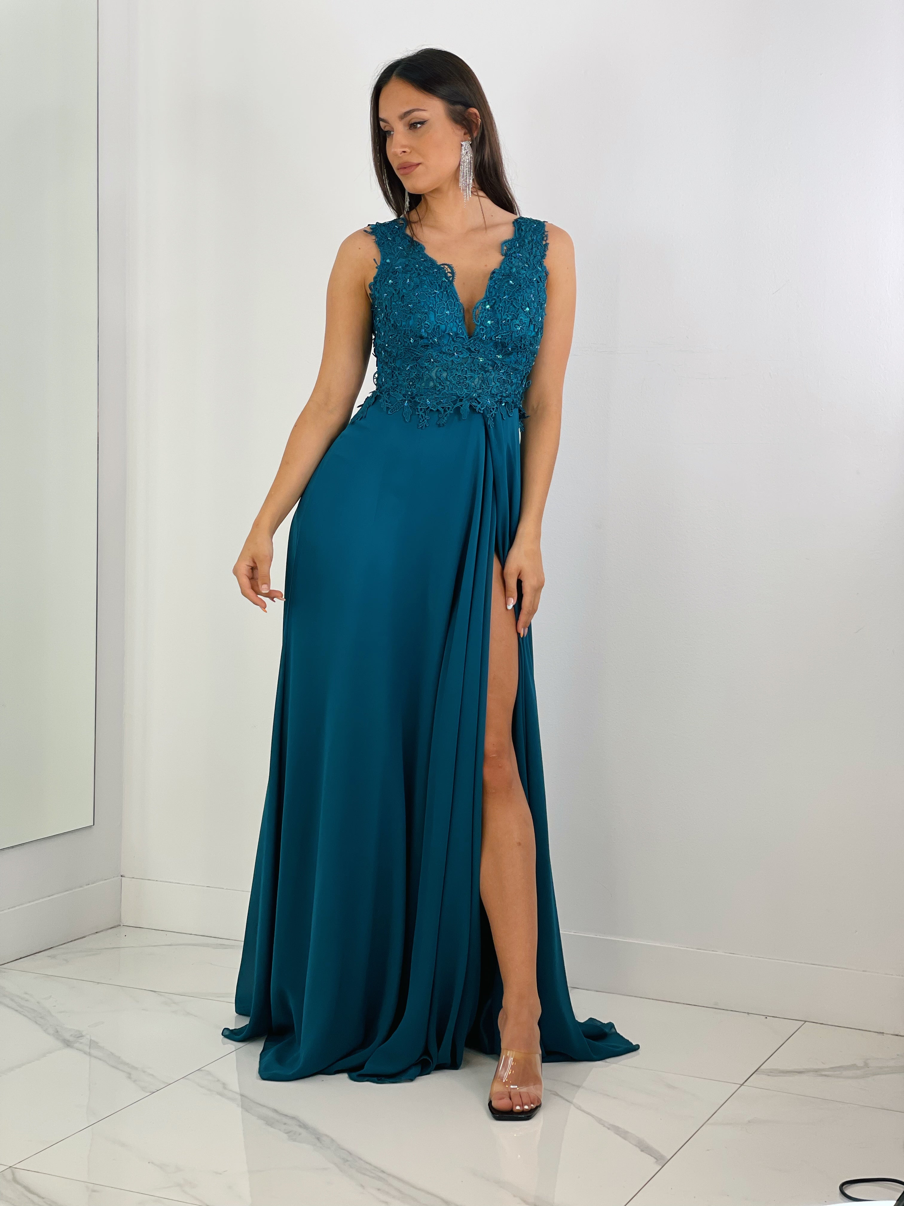 Vestido de ceremonia color petroleo con bordados | Zebra&Maduixa