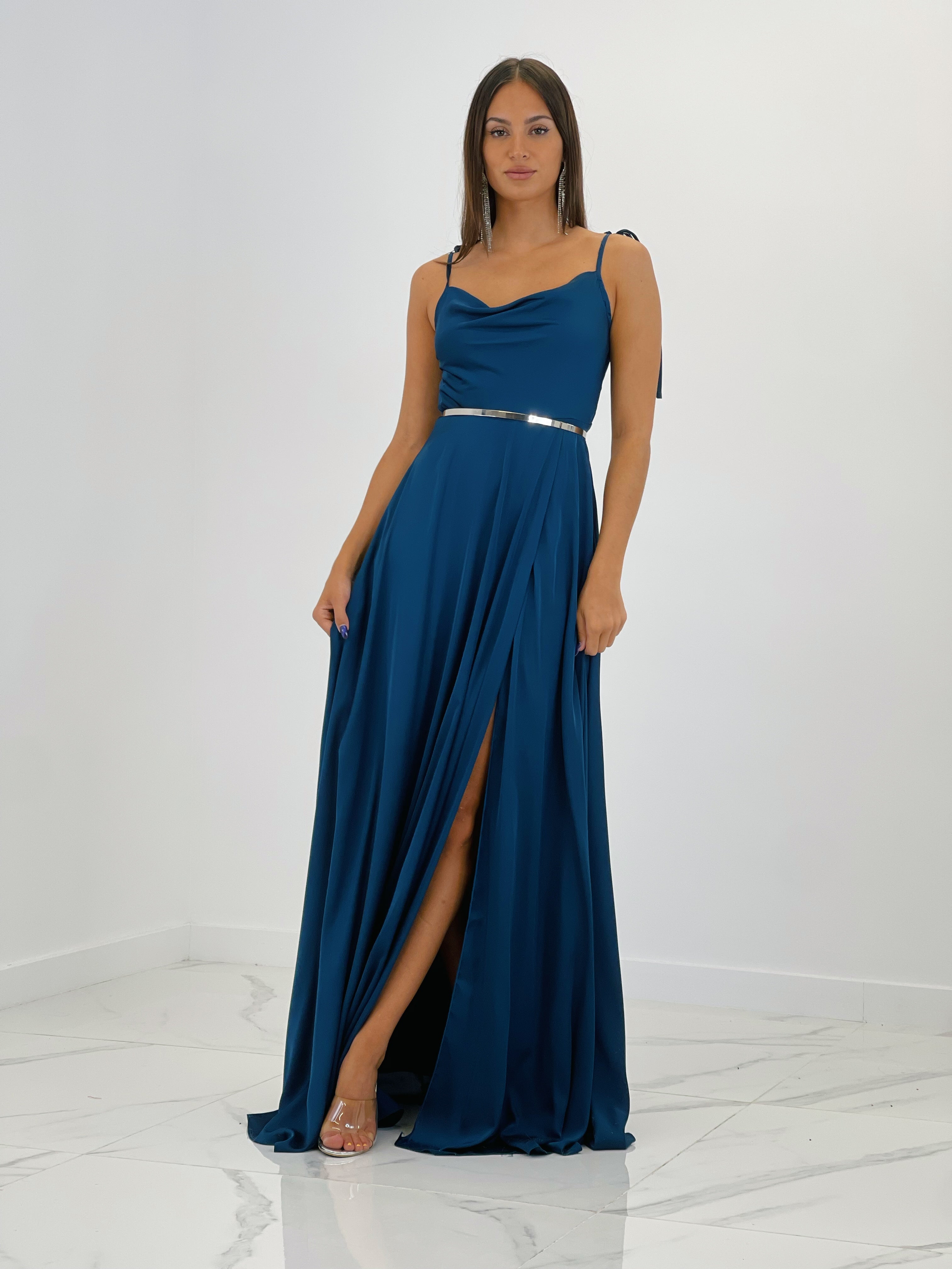 Vestido cascada ceremonia Loren