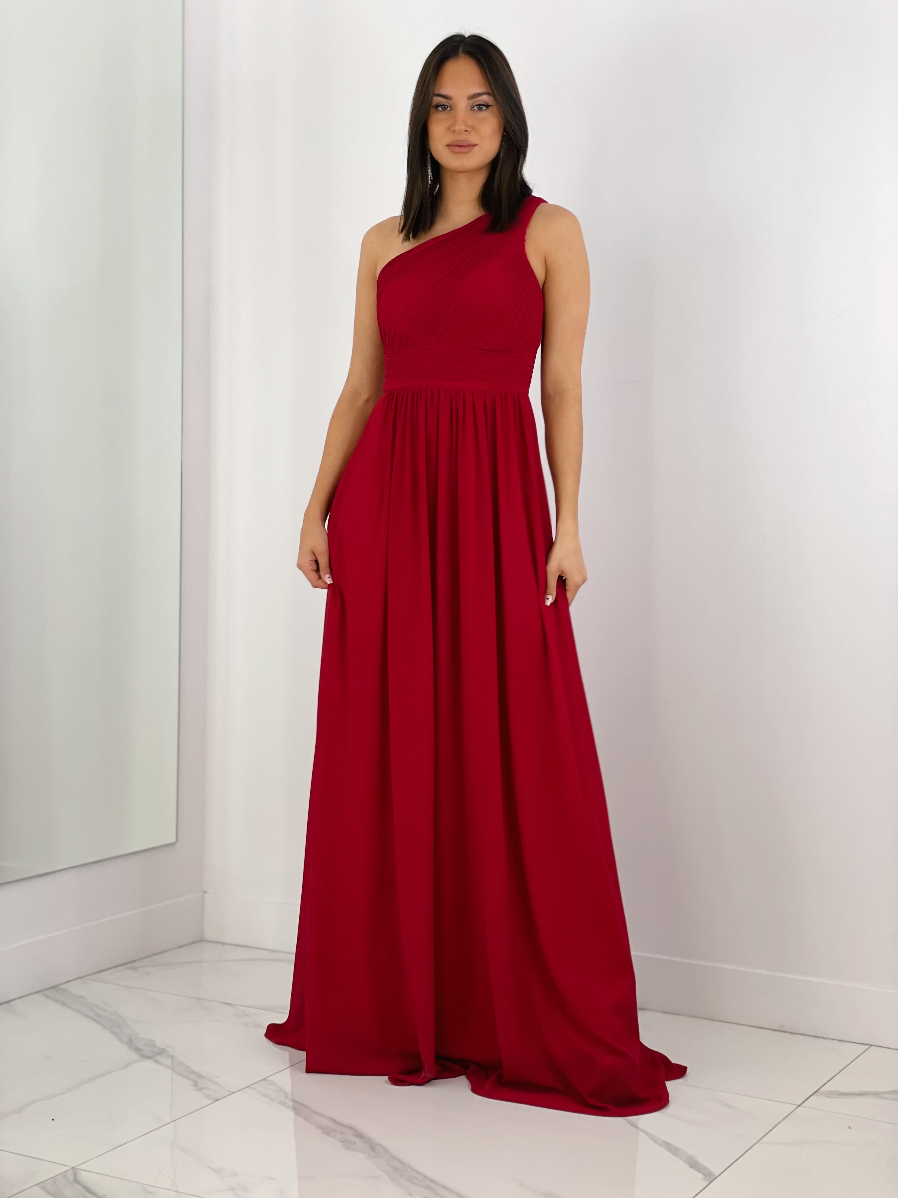 Vestido de ceremonia de escote asimétrico y drapeado color rojo | Zebra&Maduixa